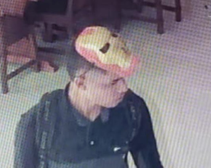 Polícia pede ajuda para encontrar homem envolvido em roubo a residência de Manaus 