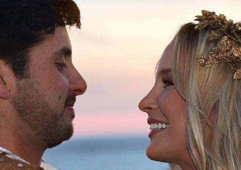 Cláudia Leitte celebra 13 anos de casamento e post emociona web