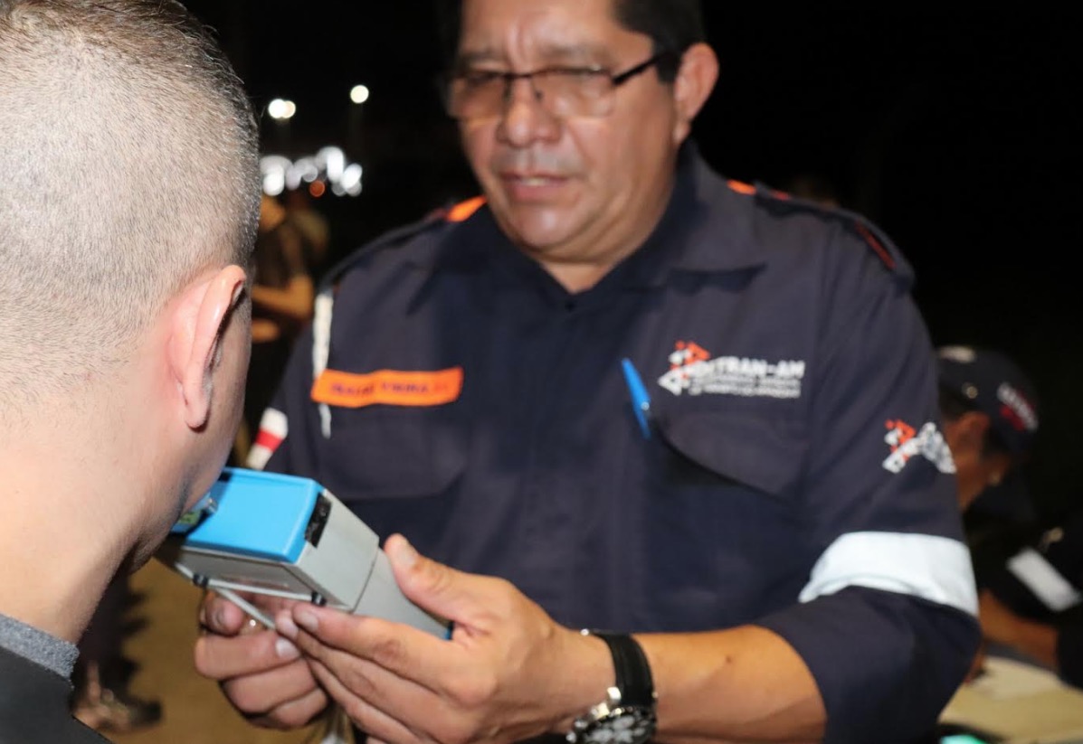 Mais de 40 motoristas são flagrados alcoolizados em Manaus no fim de semana