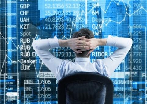 Bolsa volta a operar após queda de 10%; dólar dispara