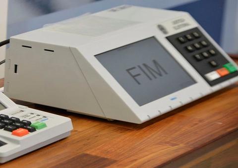 Incêndio destrói milhares de urnas eletrônicas na Venezuela