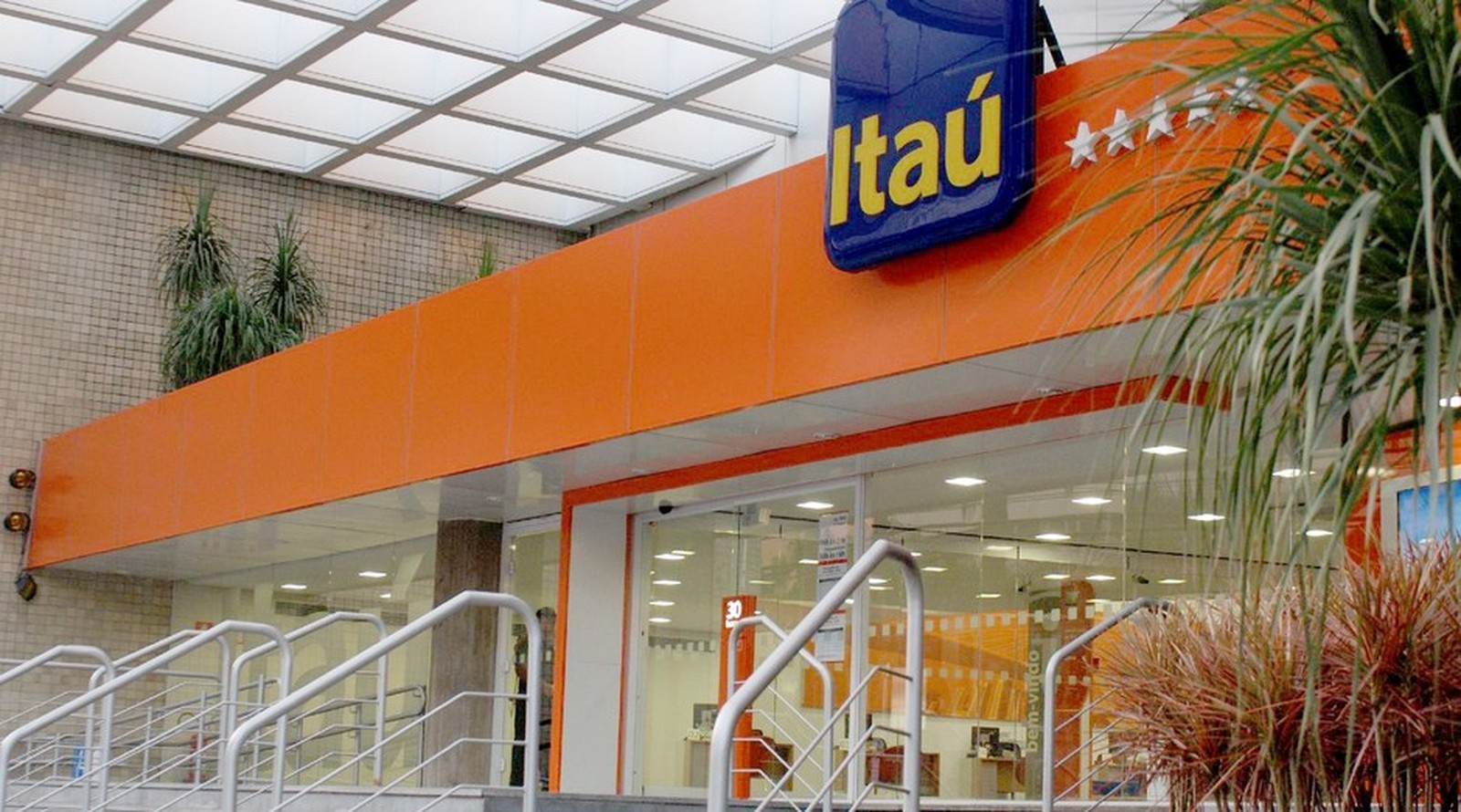 Itaú confirma dois funcionários com coronavírus