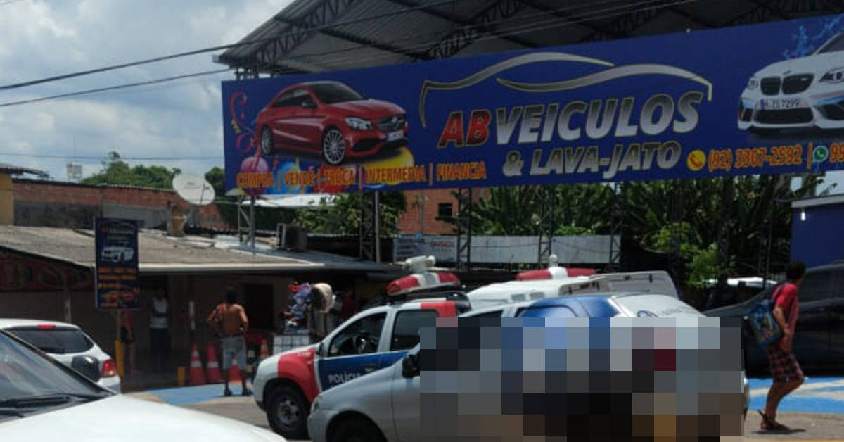 Irmãos são baleados dentro de lava-jato  na zona Sul de Manaus 