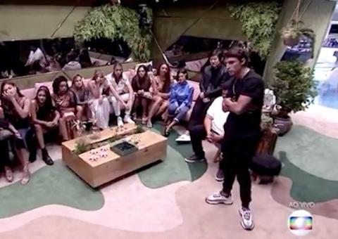 BBB20: Felipe Prior cumpre promessa e surpreende participantes 