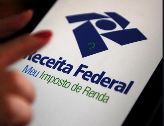 Receita paga hoje restituições da malha fina do Imposto de Renda