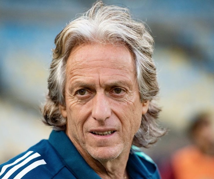 Jorge Jesus testa positivo fraco para coronavírus 