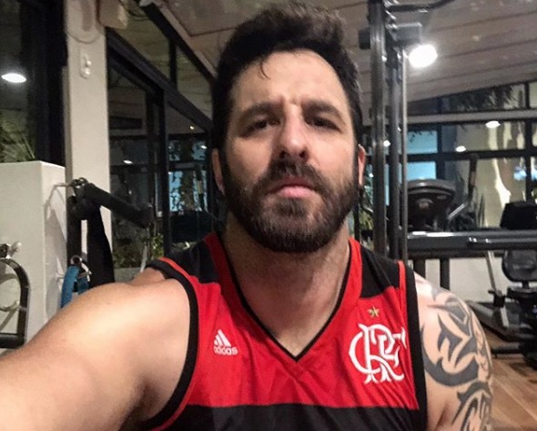 Rafinha Bastos causa polêmica ao falar sobre Bolsonaro: 'Psicopata'