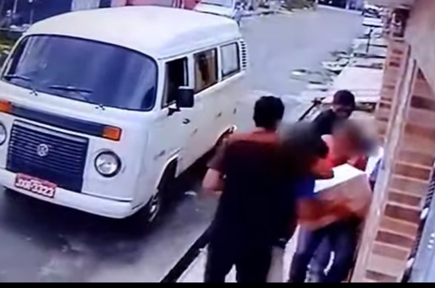 Suspeito de participar de roubo e sequestro de funcionários da Natura é preso em Manaus