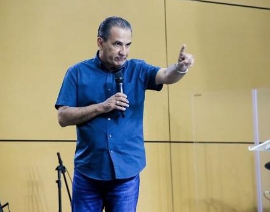 Justiça nega pedido do MP para suspender cultos nas igrejas de Silas Malafaia 
