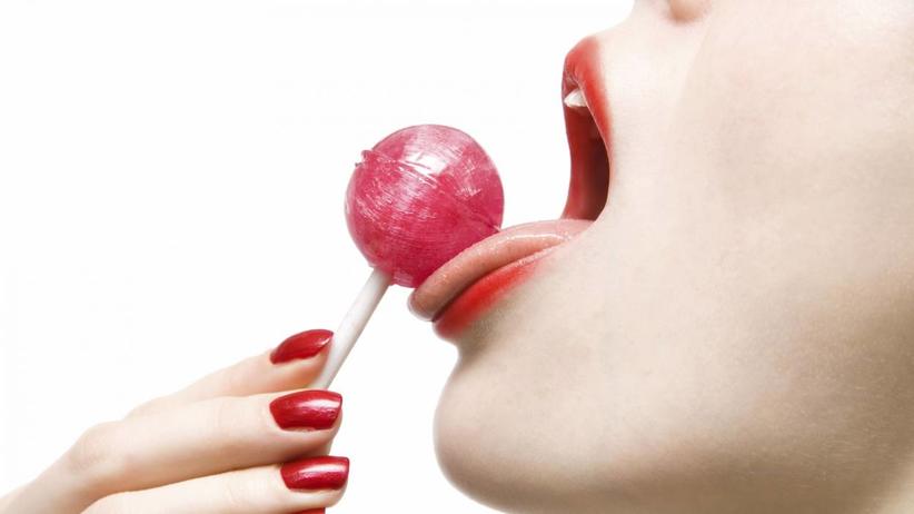 Sexo oral: Mitos e verdades sobre engolir esperma