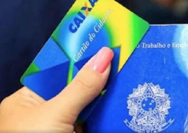 Abono do PIS é pago para trabalhadores nascidos em maio e junho