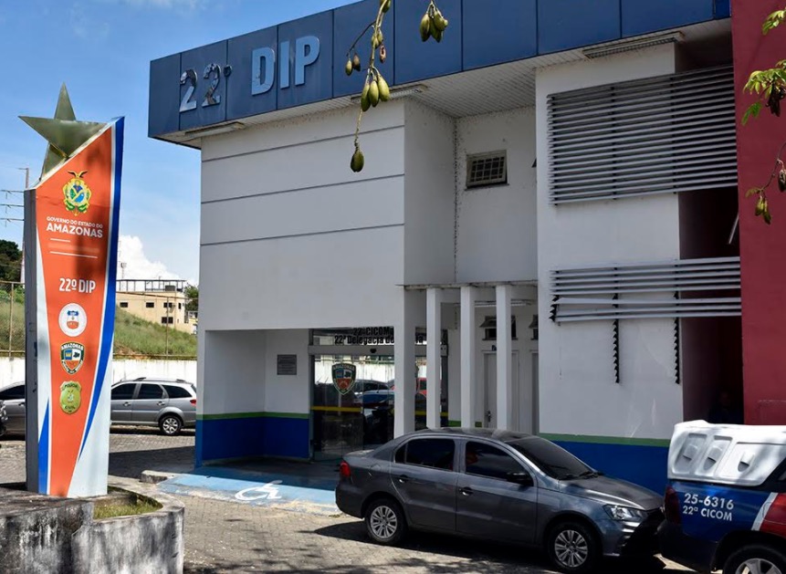 Funcionários de empresa são presos por desvio de R$ 1 milhão em peças de MDF em Manaus