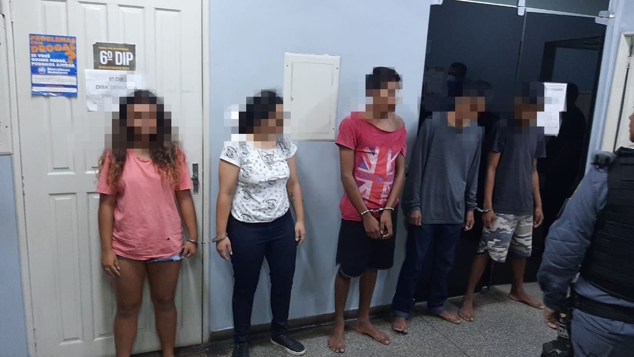 Em Manaus, mulher é presa após planejar assalto a casa dos próprios avós 