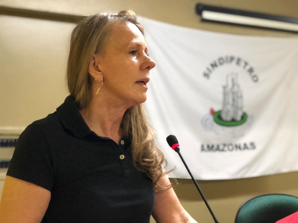Vanessa Grazziotin é a pré-candidata mais rejeitada para Prefeitura de Manaus