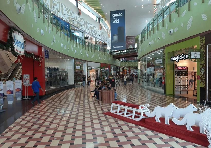 Lojistas de Manaus pedem reabertura do comércio e de shoppings em horários alternativos