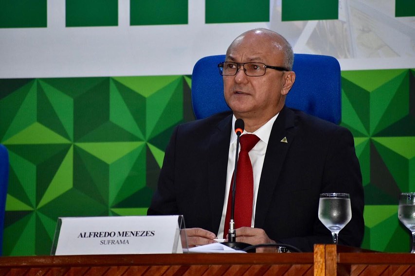 Alfredo Menezes convoca carreata em Manaus para retorno do comércio