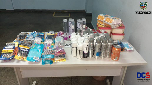 Trio é preso após assaltar drogaria na zona sul de Manaus