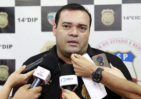 Suspeita de roubar carro e mercadinho, mulher é presa em Manaus 