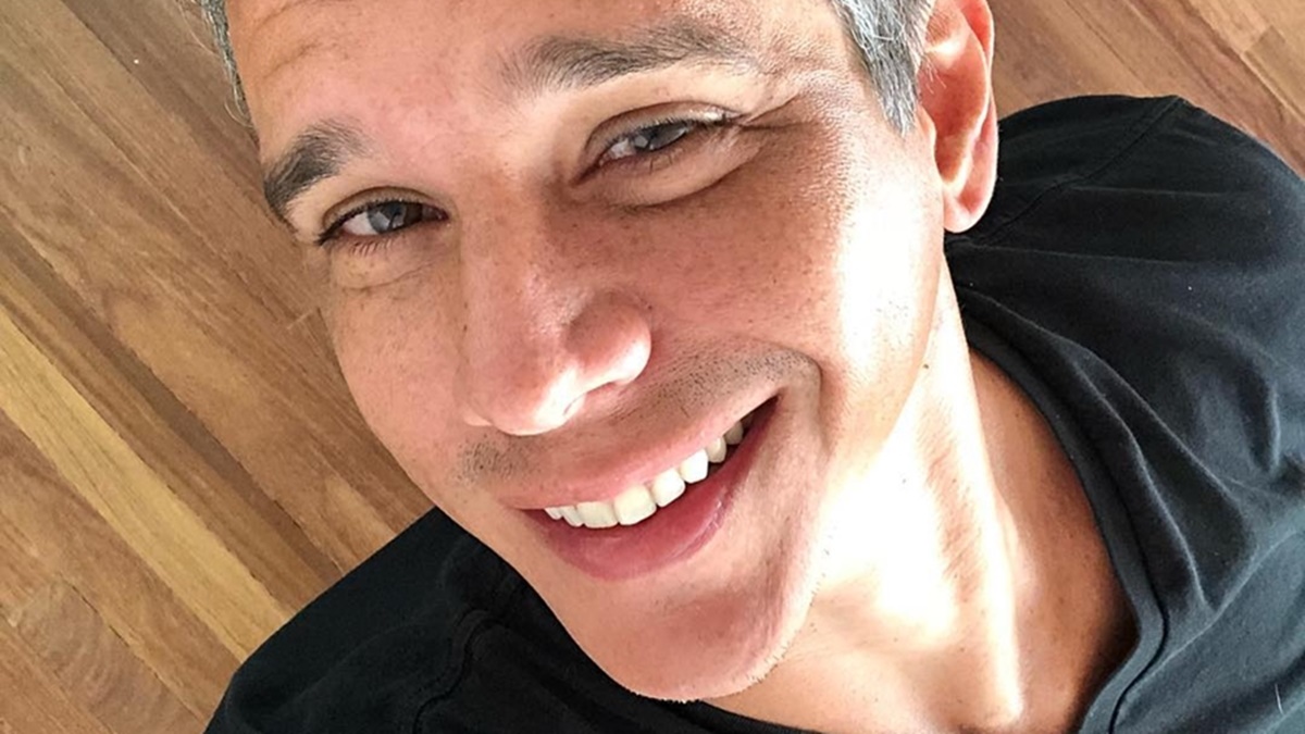 De quarentena, Marcio Garcia posa ao lado do filho durante treino e aconselha: 'Tenha fé'