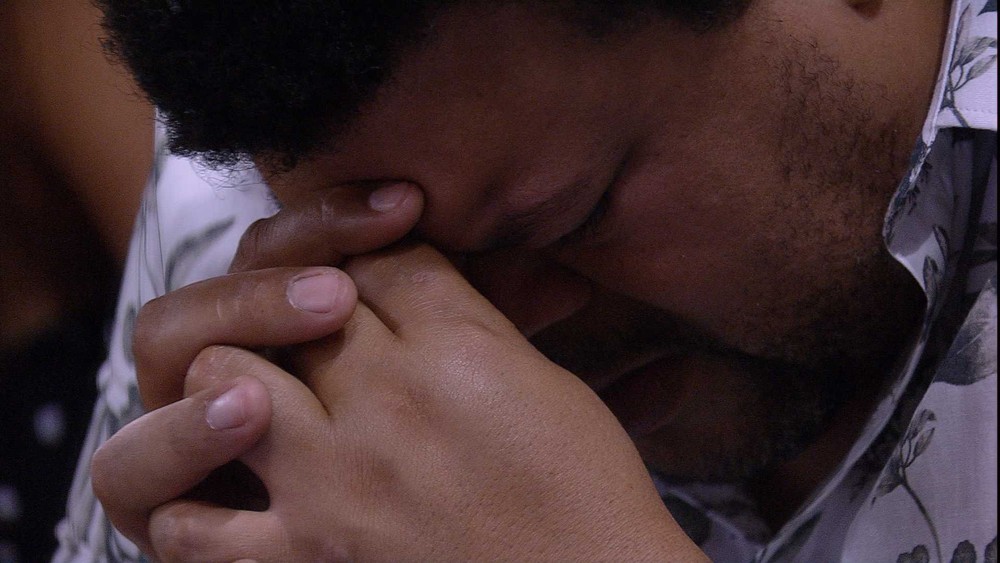 BBB20: Babu se emociona após eliminação de brother e dispara: 'Desculpa, cara'