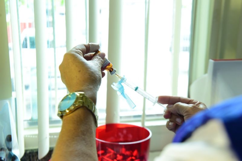 Campanha de imunização contra influenza no Amazonas tem novo lote de vacina