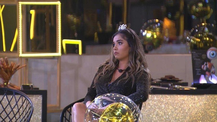 Gizelly chora durante festa no BBB20 e internautas apontam: 'Saudades do Prior'