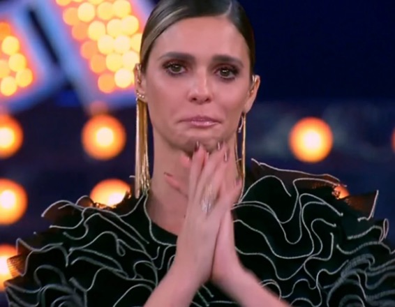 Globo se pronuncia sobre boatos de demissão de Fernanda Lima 