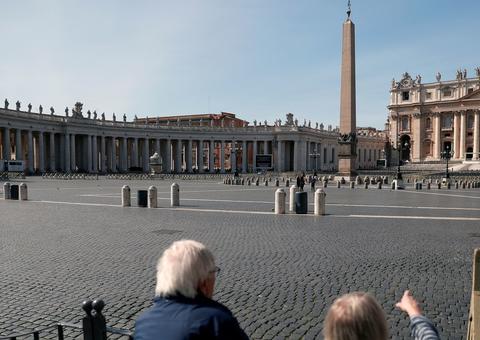 País com mais mortos pela Covid-19, Itália vai prorrogar confinamento até 2 de maio 