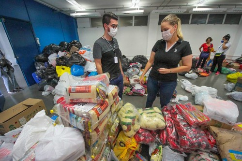 Coronavírus: Mais de 2 mil atendimentos já foram realizados em abrigo na Arena Amadeu Teixeira 