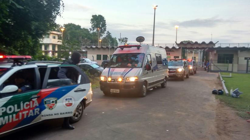 No Amazonas, 17detentos são transferidos para presídio de Manaus
