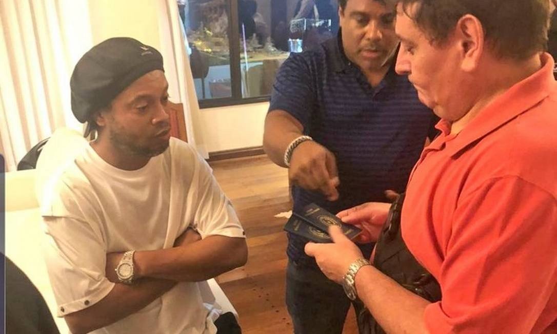 Advogado de Ronaldinho Gaúcho explica origem dos R$ 8 milhões usados para pagar fiança no Paraguai