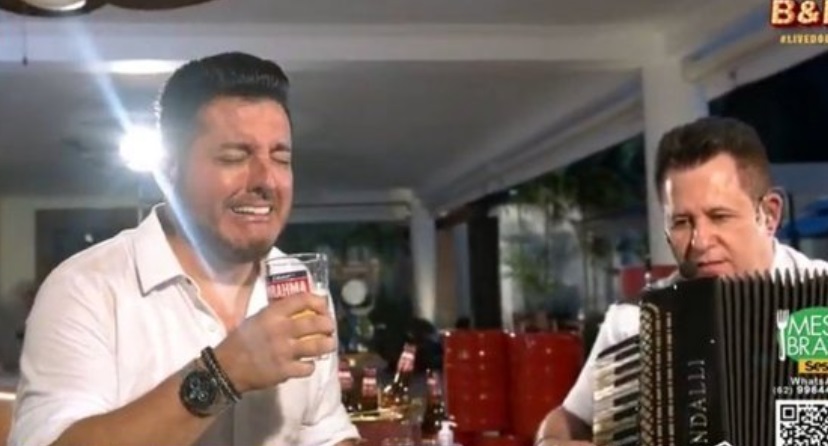 Emocionado, Bruno desabafa sobre zoação com Marrone por causa de voz