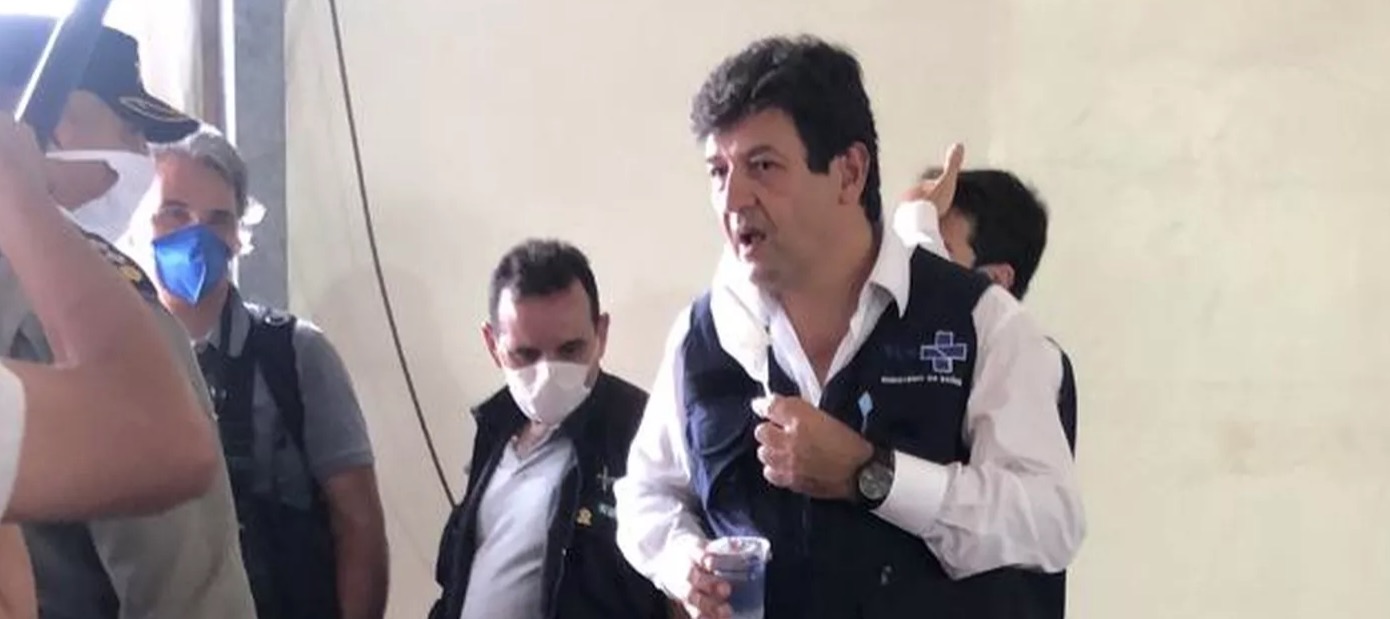 Mandetta anuncia novo hospital de campanha em Manaus 