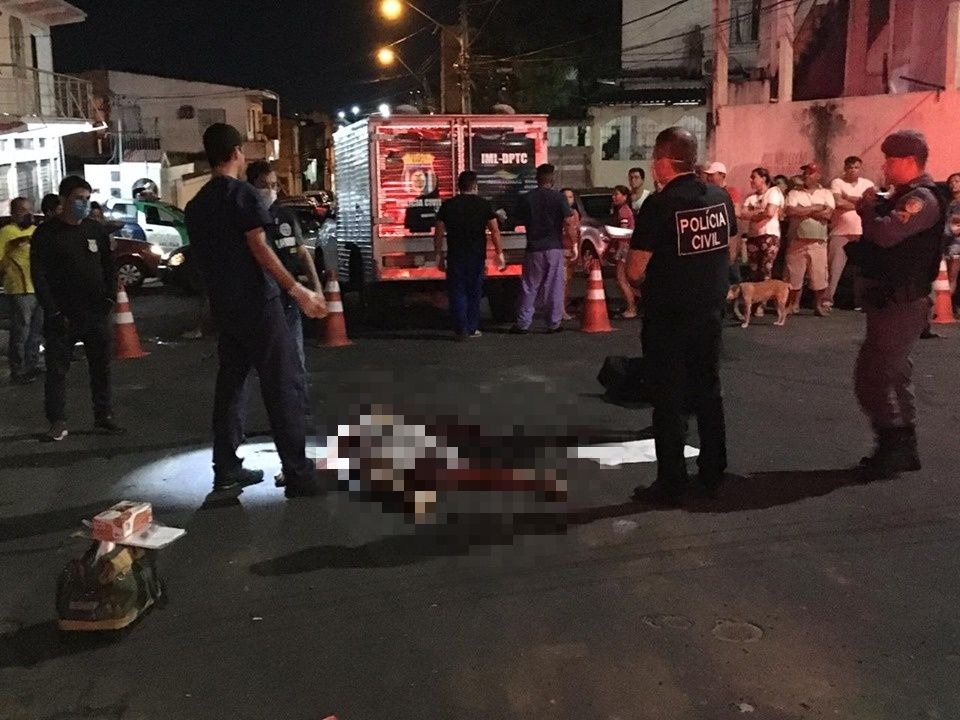 Em Manaus, homem encontrado morto com bilhete ao lado teve corpo crivado de balas