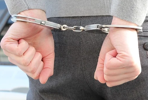 Dupla é presa após arrombar estabelecimento comercial no Amazonas