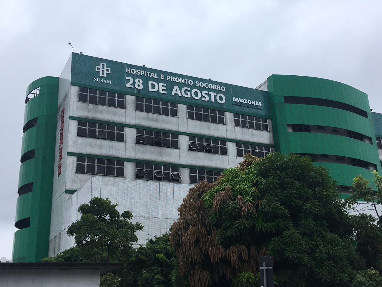 Mulher é atingida por bala perdida durante troca de tiros em Manaus 