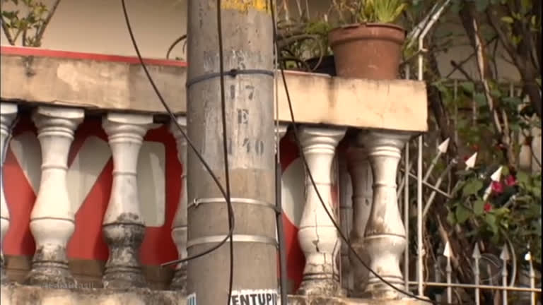 Homem é preso no momento em que furtava fios elétricos dentro de casa em Manaus 