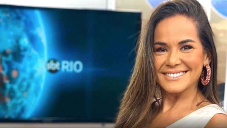 Apresentadora do SBT com coronavírus faz propaganda de funerária e é criticada