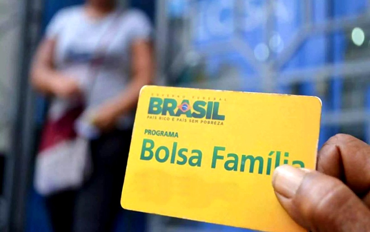 Beneficiários do Bolsa Família começam a receber hoje o auxílio emergencial