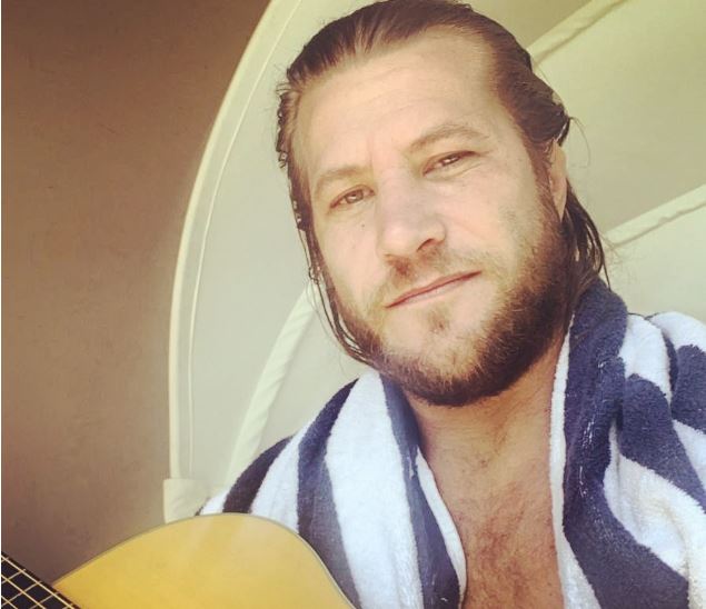 Ex-BBB Diego Alemão deixa prisão após pagar fiança de R$ 7 mil