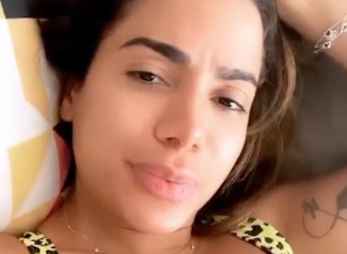Anitta manda recado após polêmica sobre live se Manu Gavassi for eliminada do BBB20