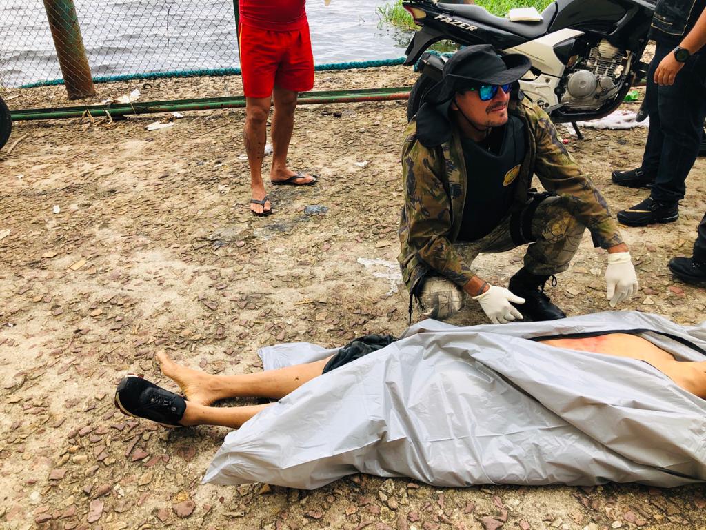 Com os olhos arrancados, homem é encontrado no fundo rio durante buscas por peixeiro em Manaus