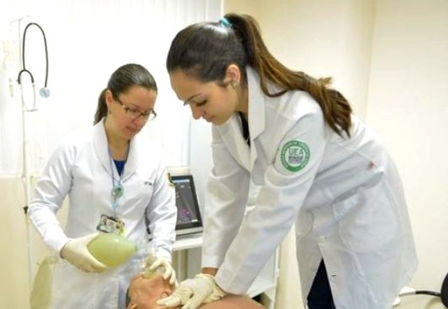 Deputado denuncia êxodo de médicos por falta de pagamento no Amazonas