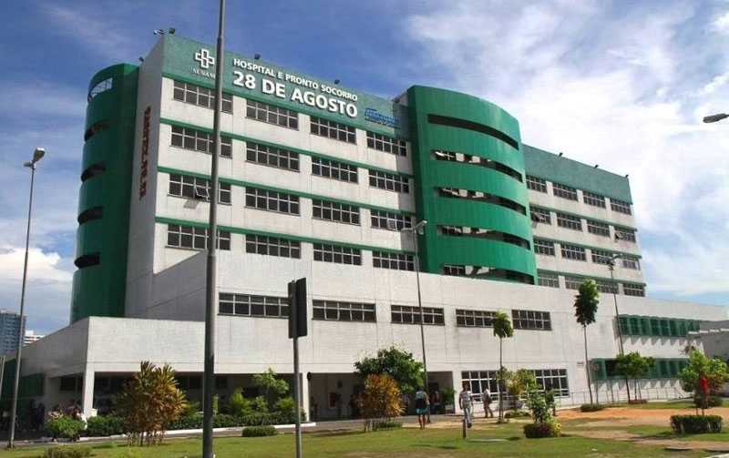 Em Manaus, marido se revolta ao ter corpo da esposa trocado por homem morto por Covid-19