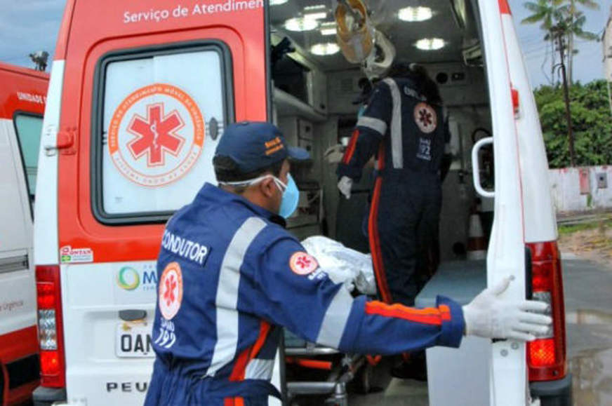 Samu já tem 100 servidores afastados e diretor cobra leitos em hospitais de retaguarda