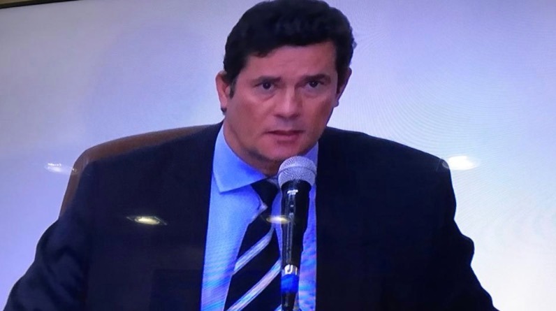 Moro acusa Bolsonaro de querer ter acesso aos relatórios e investigações da PF