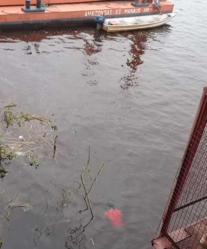 Corpo de homem é encontrado boiando próximo ao porto da Ceasa