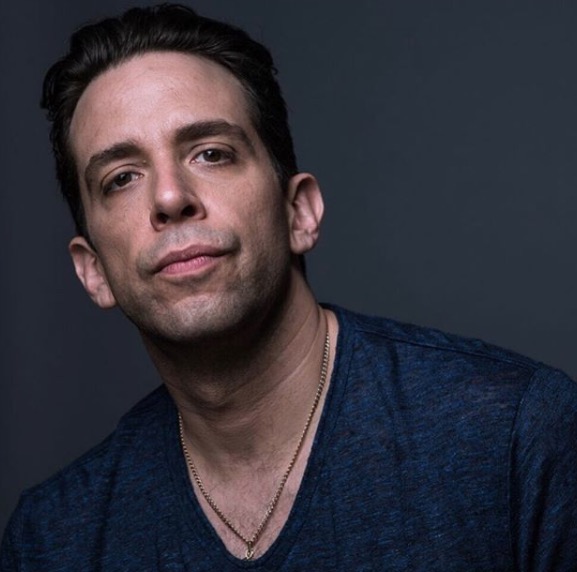 Após ter perna amputada, ator Nick Cordero está com infecção nos pulmões