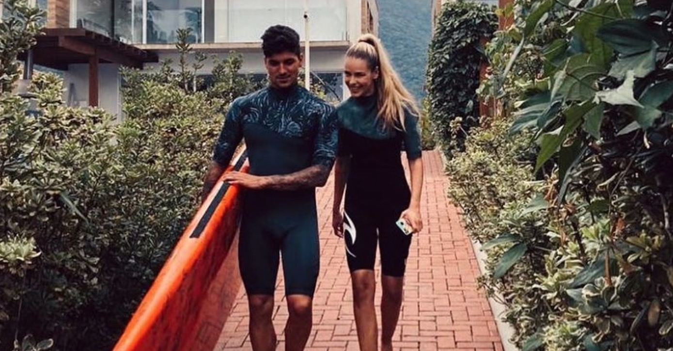 Yasmin Brunet se derrete em declaração a Medina e empolga Marina Ruy Barbosa: 'to shippando'