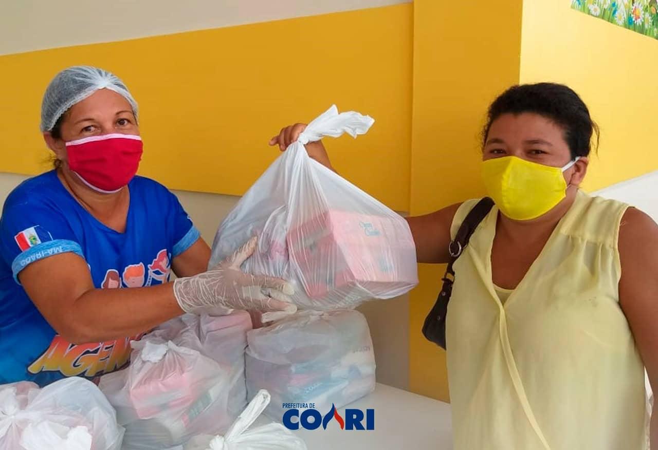 Kits de Merenda Escolar são distribuídos aos alunos de Coari